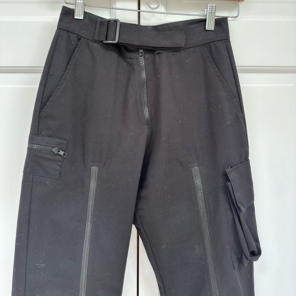 Danielle Guizio Zippered Cargo Black Pants - Picture 15 of 16
